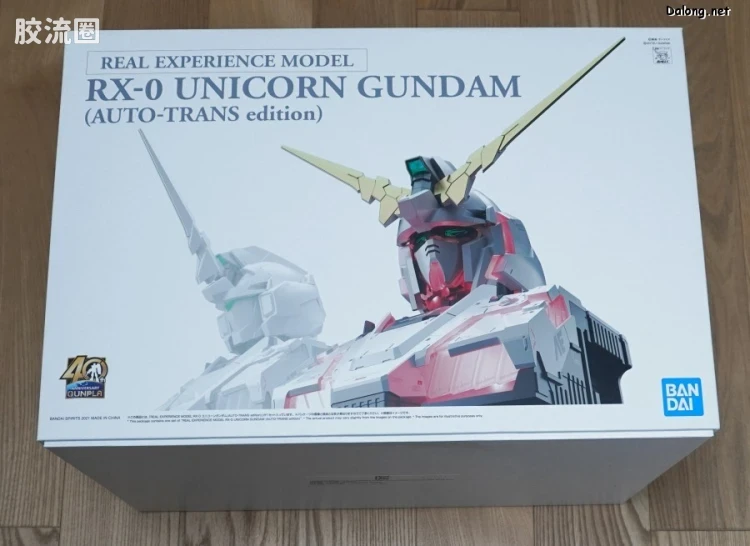 万代 大比例胸像系列 REAL EXPERIENCE MODEL RX-0 独角兽高达 自动变形版 - 图片